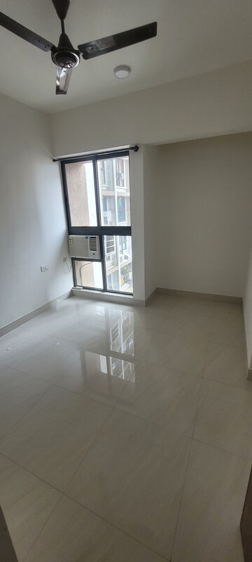 1 BHK Apartment For Rent in Lodha Crown Quality Homes, Majiwada