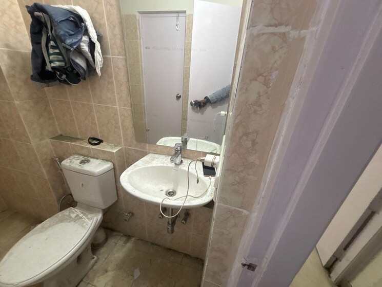 Bathroom, sare-home 4 Bedroom 2100 Sq.Ft. Apartment In Sector 92 Gurgaon 9115200