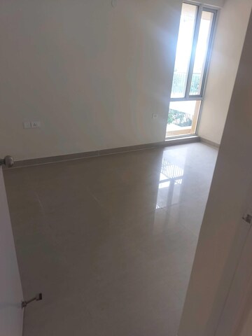 Room in 4 BHK Apartment at Sare Home, Sector 92 – for Sale