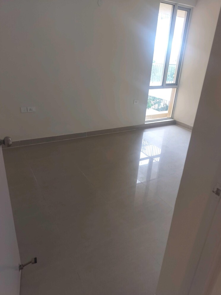 Room, sare-home 4 Bedroom 2100 Sq.Ft. Apartment In Sector 92 Gurgaon 9115200