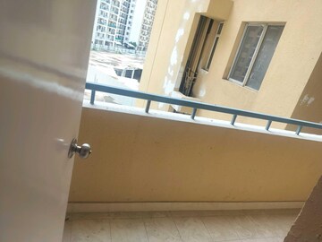 Furnished Amenities in 4 BHK Apartment at Sare Home, Sector 92 – for Sale