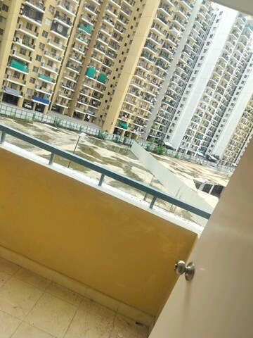 Bedroom in 4 BHK Apartment at Sare Home, Sector 92 – for Sale