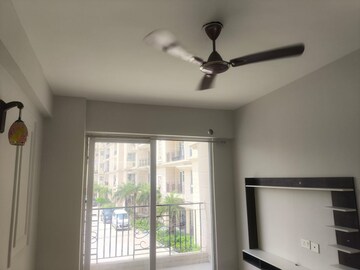 Room in 2 BHK Apartment at Signature The Millennia 2, Sector 37d – for Rent