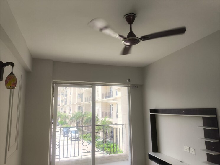 Room, signature-the-millennia-2 2 Bedroom 590 Sq.Ft. Apartment In Sector 37d Gurgaon 9115245