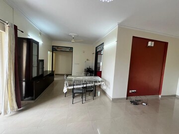 2 BHK Apartment For Rent in Abodh Valmark, Hebbal
