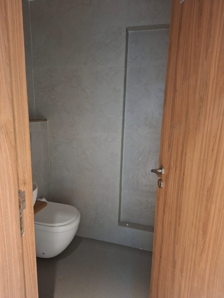 Attached Bathroom, balaji-chs-chembur 4 Bedroom 2080 Sq.Ft. Apartment In Chembur Mumbai 9115262
