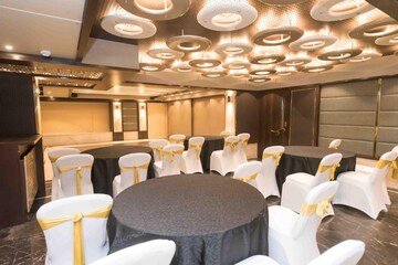 Team Area in  Co-working Space at Andheri East – for Sale