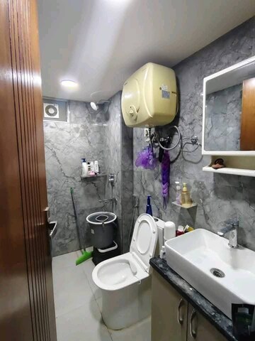 Bathroom in 1 BHK Builder Floor at Saket – for Rent