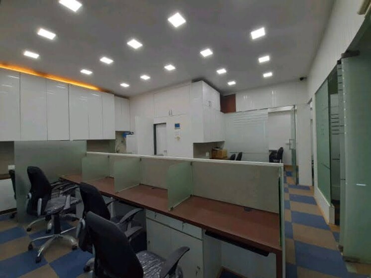 Team Area, peninsula-plaza Commercial Office Space 700 Sq.Ft. In Andheri West Mumbai 9115308