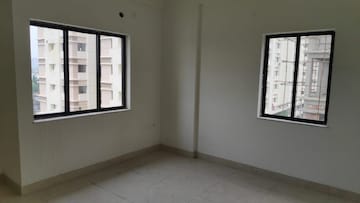 Room in 2 BHK Apartment at Devaloke Sonar City, Narendrapur – for Sale