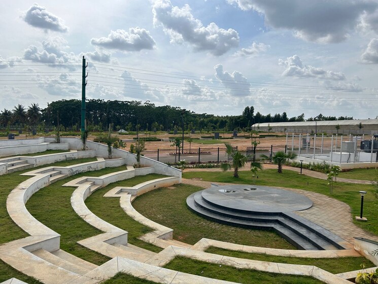 Garden, rajanukunte  1500 Sq.Ft. Plot In Rajanukunte Bangalore 9115449