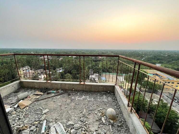 Balcony, merlin-skygaze 3 Bedroom 767 Sq.Ft. Apartment In Em Bypass Kolkata 9115459