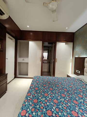 Bedroom in 3 BHK Apartment at Yash 5 Diamond Garden, Chembur – for Rent