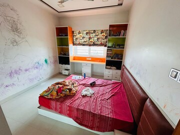 Bedroom in 4 BHK Apartment at Tata Primanti-Tower Residences, Sector 72 – for Sale
