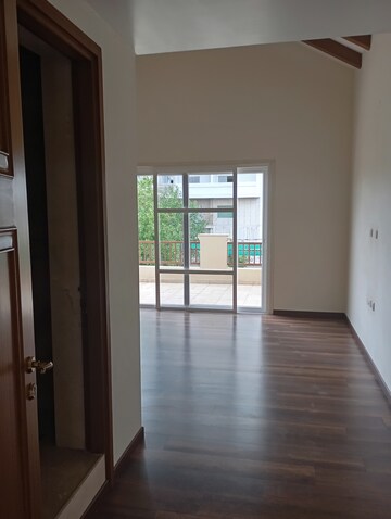 Room in 4 BHK Villa at Narsingi – for Sale