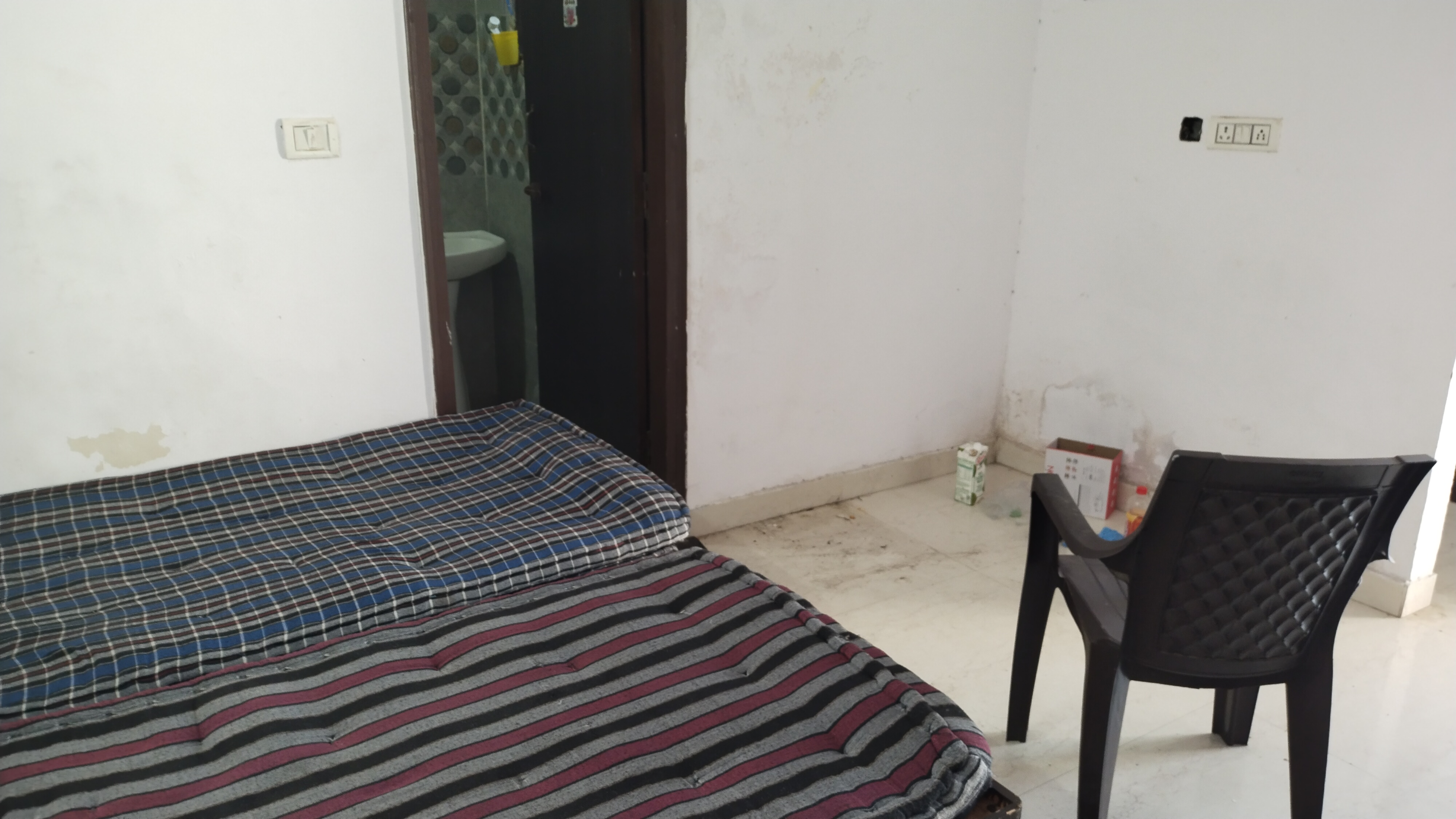 1 Rk+ Pooja Room Builder Floor For Rent in Saket