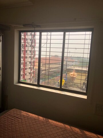 Room in 3 BHK Apartment at Walkeshwar – for Sale