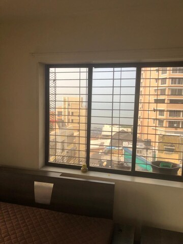 Room in 3 BHK Apartment at Walkeshwar – for Sale
