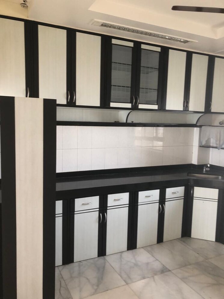 Kitchen, walkeshwar 3 Bedroom 780 Sq.Ft. Apartment In Walkeshwar Mumbai 9115538