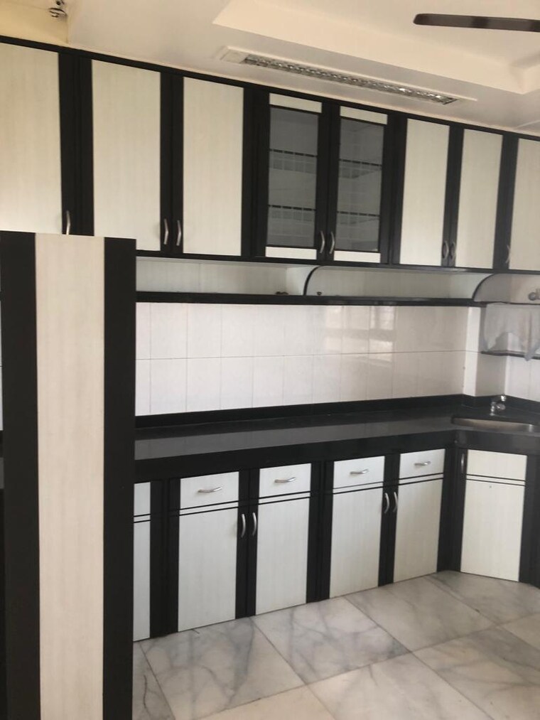 Kitchen, walkeshwar 3 Bedroom 780 Sq.Ft. Apartment In Walkeshwar Mumbai 9115538