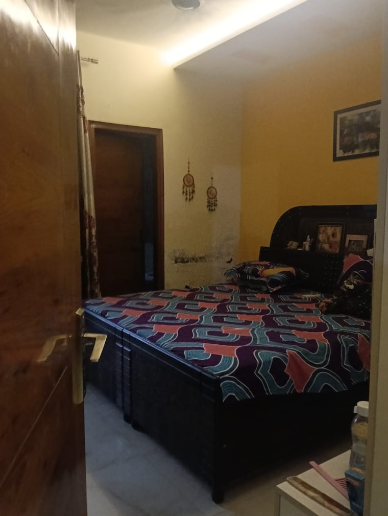 Bedroom, pir machalla 3 Bedroom 1000 Sq.Ft. Builder Floor In Pir Machalla Zirakpur 9115542