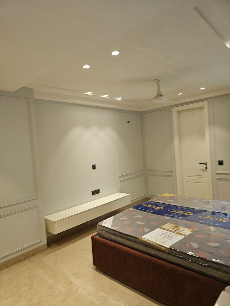 Bedroom, signature-global-park-4-and-5 3 Bedroom 1120 Sq.Ft. Apartment In Sohna Sector 36 Gurgaon 9115556