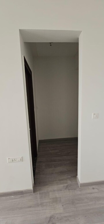 Furnished Amenities in 3 BHK Apartment at Hero Homes Gurgaon, Sector 104 – for Rent