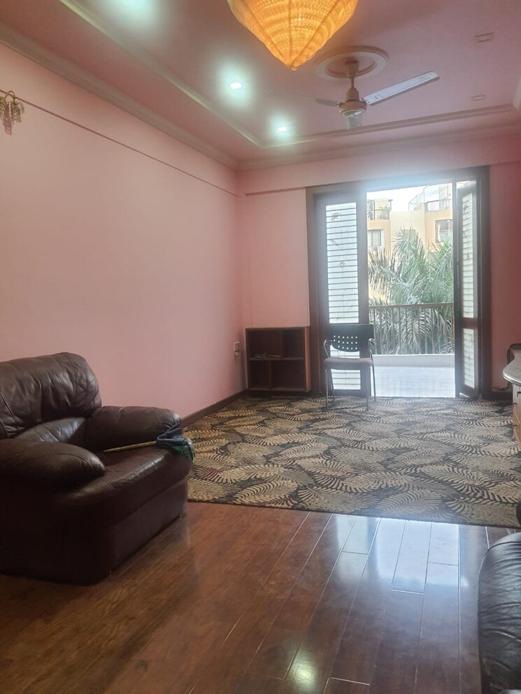 Living Room, tata-primanti-tower-residences 4 Bedroom 3320 Sq.Ft. Apartment In Sector 72 Gurgaon 9115582