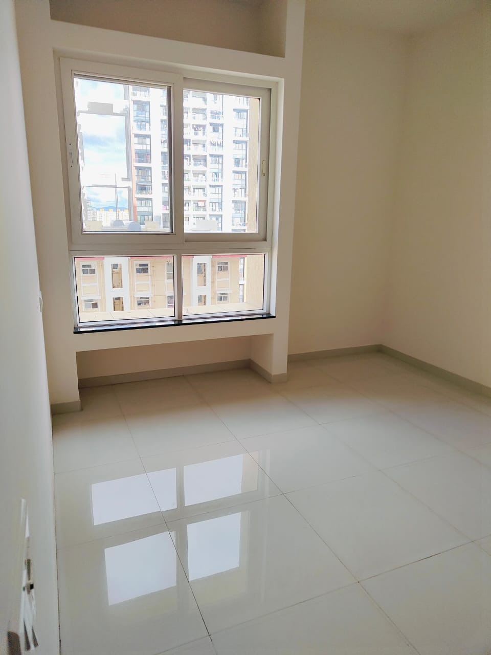 3.5 BHK + Extra Room 1753 Sq.Ft. Apartment in Landmark Garden