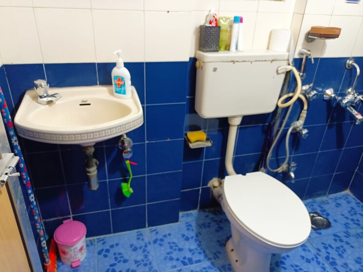 Attached Bathroom, divya-stuti-chs 2 Bedroom 650 Sq.Ft. Apartment In Goregaon East Mumbai 9115648