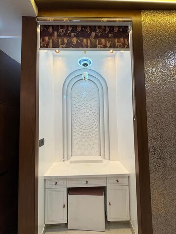 Building Lobby in 4 BHK Villa at Vaishali Nagar – for Sale