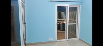 Room in 3 BHK Apartment at Paramount Emotions, Sector 1 Greater Noida – for Rent