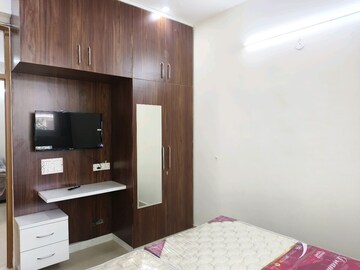 Bedroom in 2 BHK Apartment at DLF The Princeton Estate, Dlf Phase V – for Rent