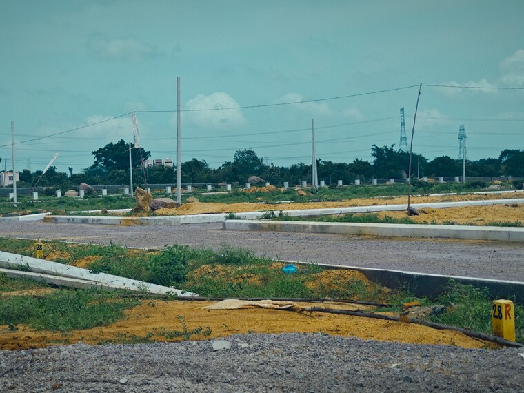Garden, kadthal  155 Sq.Yd. Plot In Kadthal Hyderabad 9115803