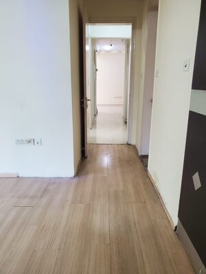 Room in 2 BHK Apartment at Sheth Vasant Lawns, Laxmi Nagar – for Sale