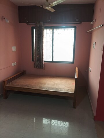 Room in 3 BHK Builder Floor at Shanthi Nagar – for Rent