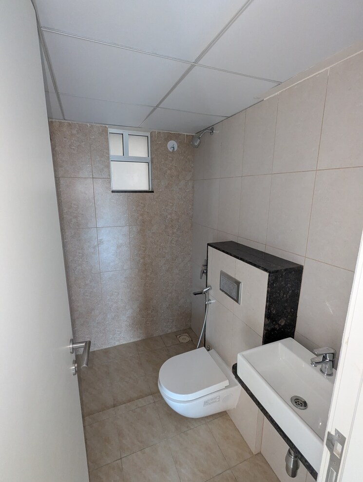 Bathroom, godrej-green-vistas 2 Bedroom 641 Sq.Ft. Apartment In Mahalunge Pune 9116019
