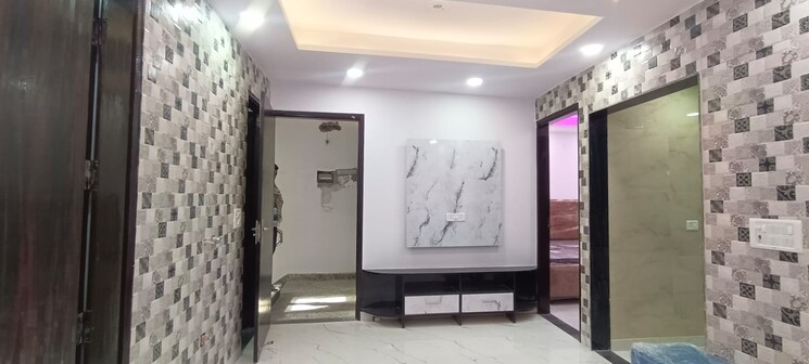 Room, himgiri-enclave 3 Bedroom 1040 Sq.Ft. Apartment In Burari Delhi 9115980