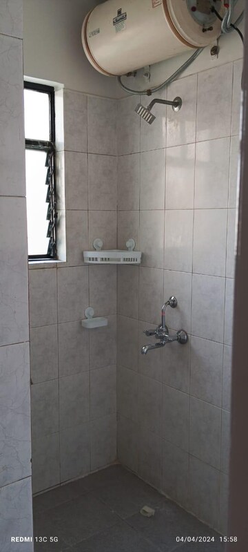 Bathroom in 1 BHK Apartment at Silver Oak, Kalyani Nagar – for Rent