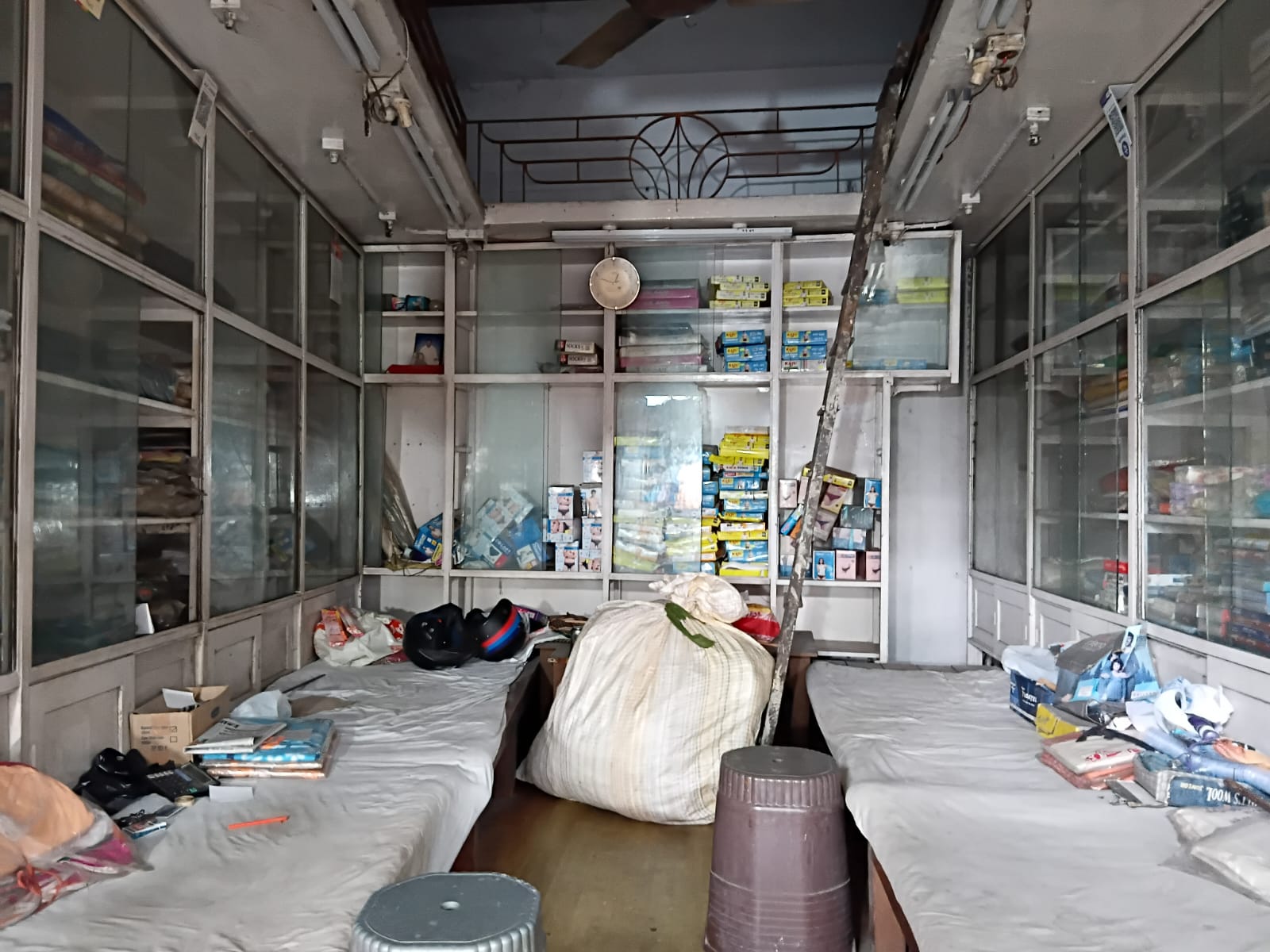 Retail Shop For Rent in Ballygunge