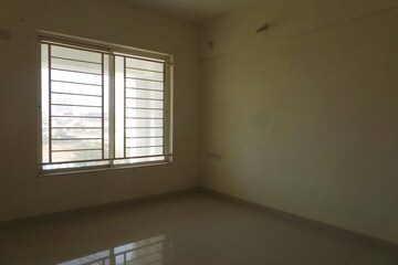 Room in 2 BHK Apartment at Rohan Leher, Baner – for Sale