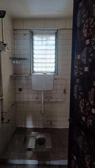 Bathroom in 1 BHK Apartment at Vaishali Sector 4 – for Sale