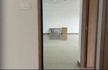 Room in 3 BHK Apartment at Hingne Khurd – for Rent