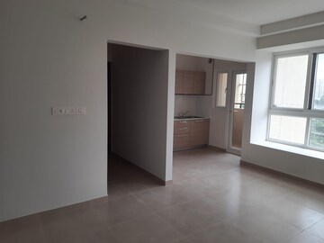 Room in 1 BHK Apartment at Bhartiya Nikoo Homes Phase 2, Thanisandra Main Road – for Sale