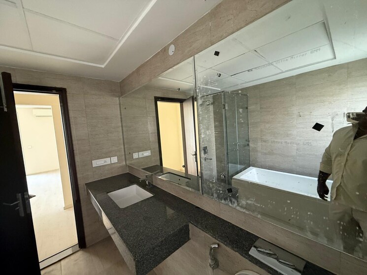 Kitchen, experion-windchants 4 Bedroom 4848 Sq.Ft. Apartment In Sector 112 Gurgaon 9116131