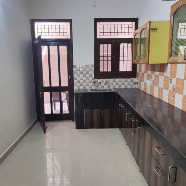 Kitchen, baltana 4 Bedroom 104 Sq.Yd. Independent House In Baltana Zirakpur 9116173