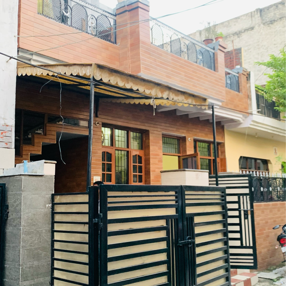 4 BHK + Extra Room Independent House For Sale in Gee Associates 