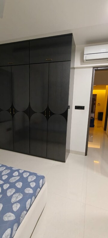 Furnished Amenities in 3 BHK Apartment at Status Sankalp Heights, Malad West – for Rent