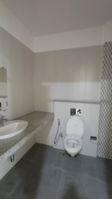Attached Bathroom in 2 BHK Apartment at Sheth Avalon, Laxmi Nagar – for Rent