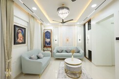 2 BHK + Pooja Room,Study Room Builder Floor For Sale in Ultra Luxury Apartment dw